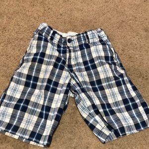 Boys size 7 faded glory shorts
